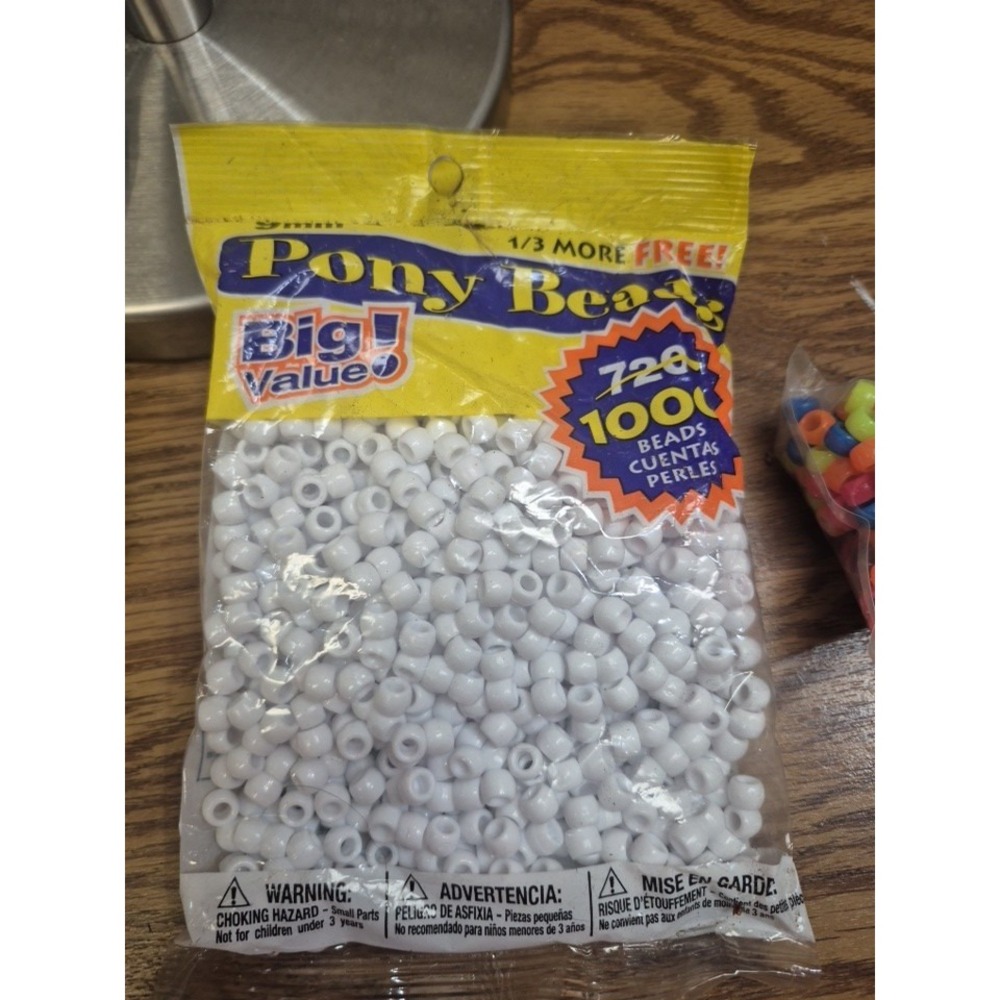 Assorted Pony Beads Yellow Blue White 1lb 7.5 Oz